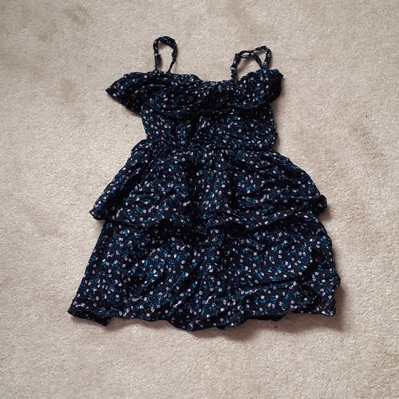 Black flower dress - Picture 1 of 1
